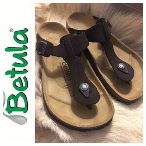 BETULA by BIRKENSTOCK~ Gizeh Thong Sandals ~ Brown Suede Leather